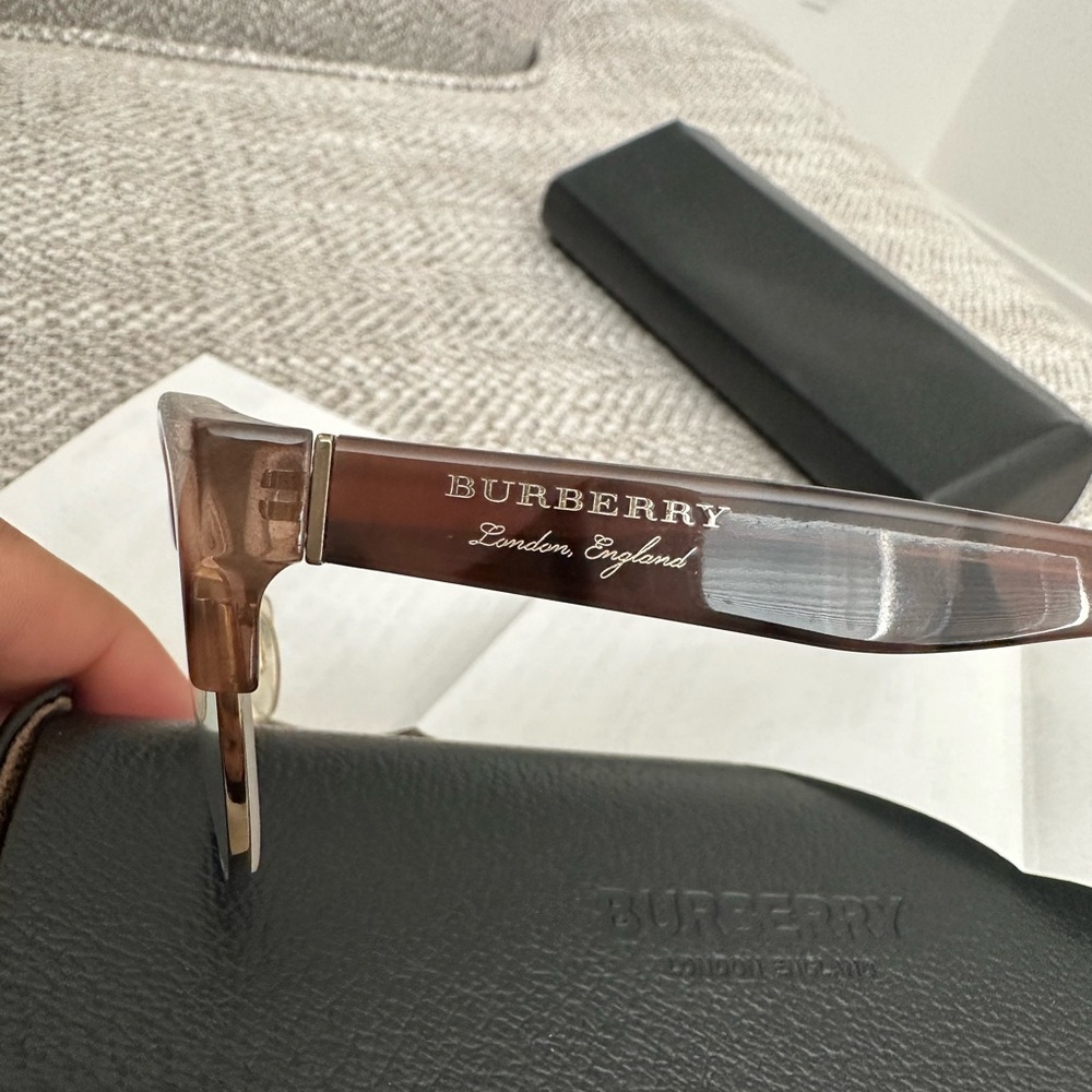 Burberry Frames - image 2